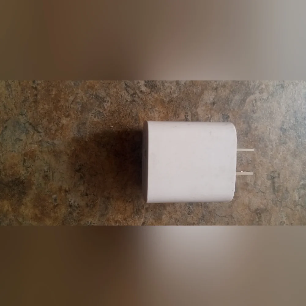 N/A compact white